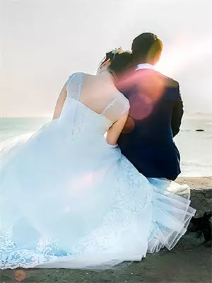 谁是白骑士？